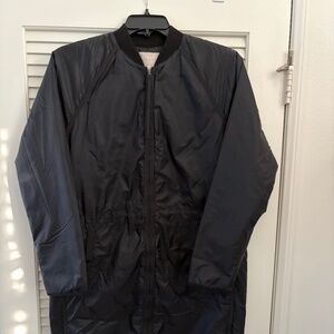 Athleta Summit Insulated Parka – Black (Size Medium) PrimaLoft Style 486215